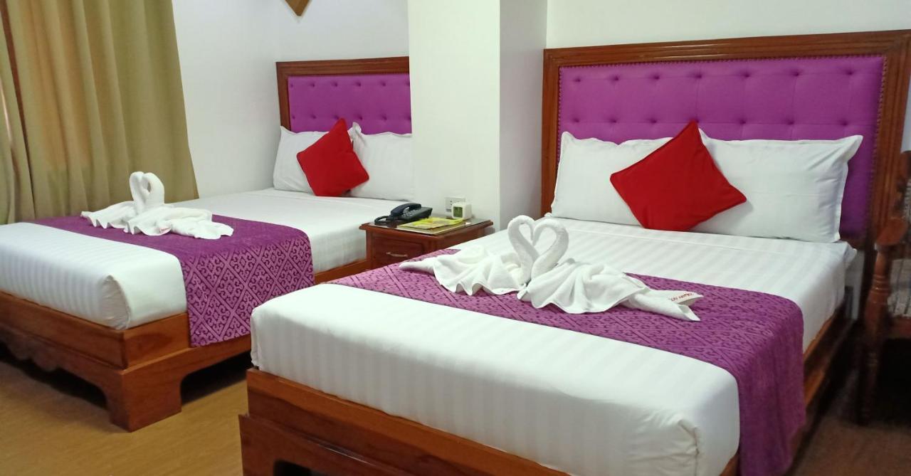 Cln Boutique Hotel Τακλομπάν Εξωτερικό φωτογραφία